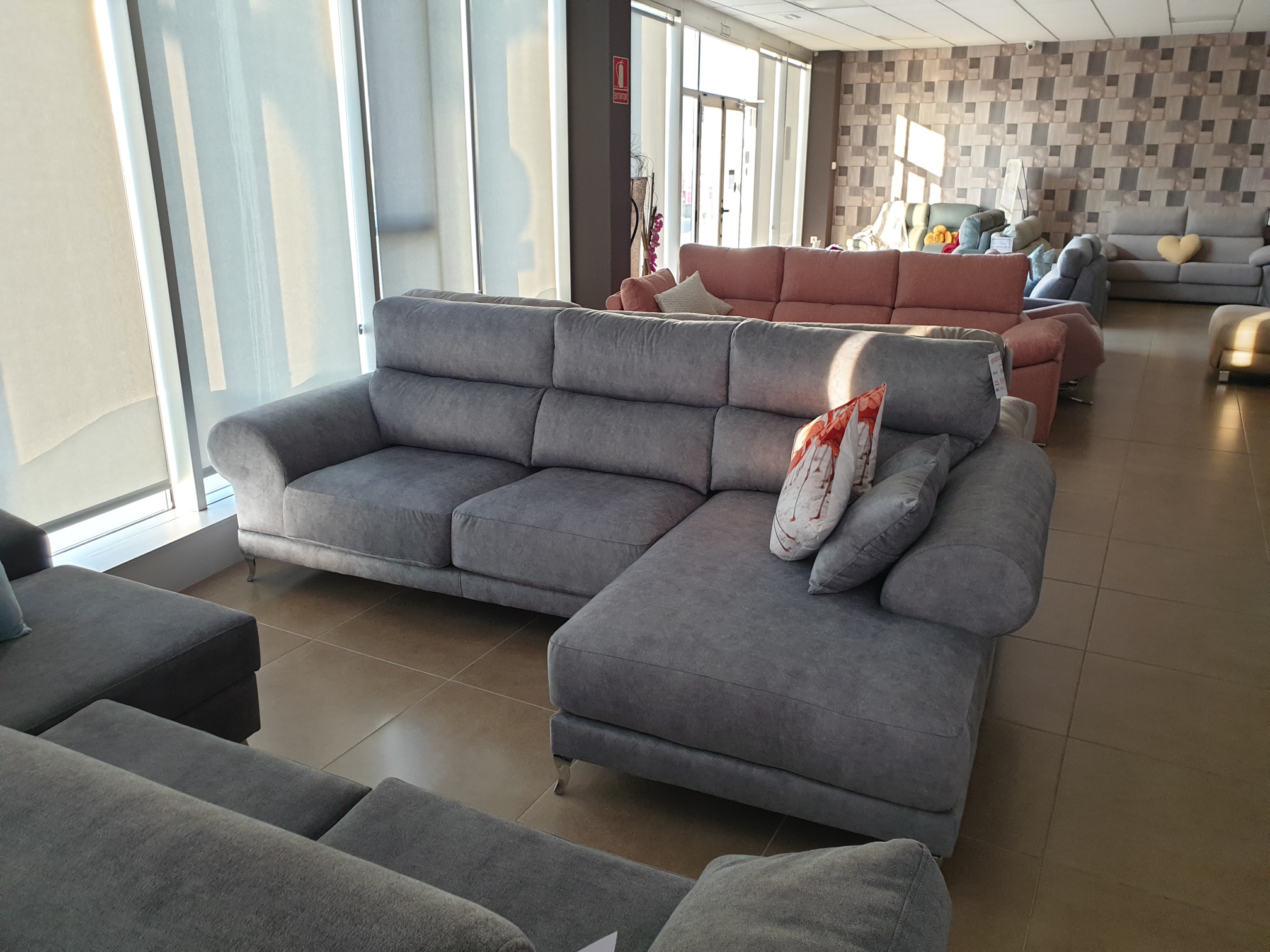 20200408_084322_resized Spazio Confort es tu tienda de sofás en