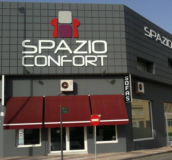 Sofá Cama Italiano Modelo Hugo  Spazio Confort es tu tienda de sofás en  Granada y Almería